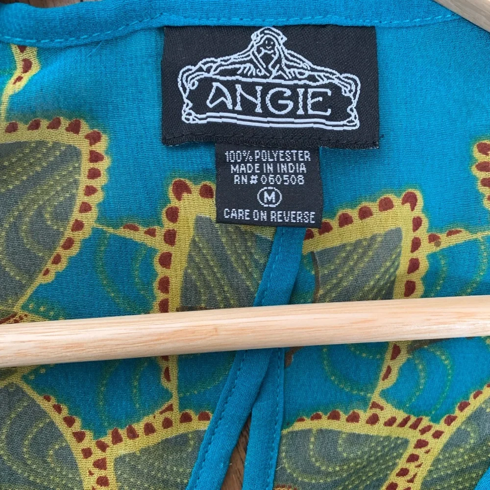 Angie Blue/Teal Print Top with Cutout Back - Picture 4 of 4